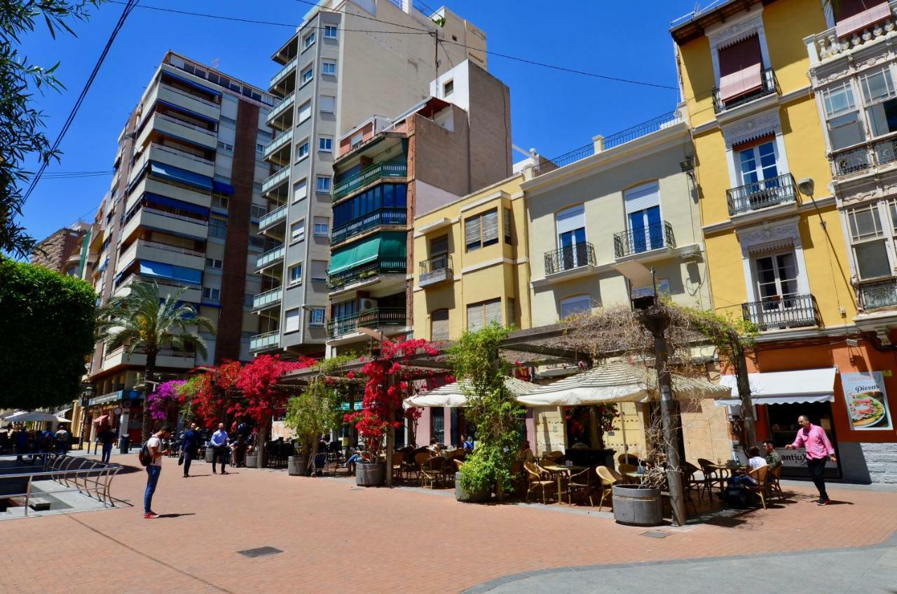 Luxury City Center Apartment By Nras Alicante Eksteriør bilde
