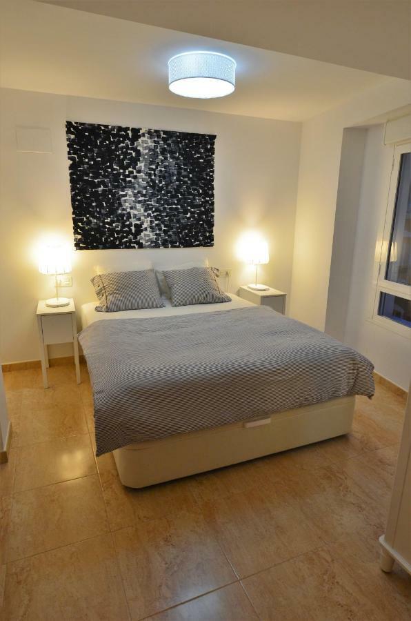 Luxury City Center Apartment By Nras Alicante Eksteriør bilde